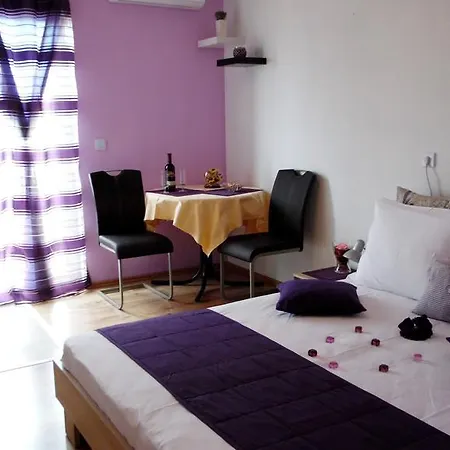 Sara * 마카르스카