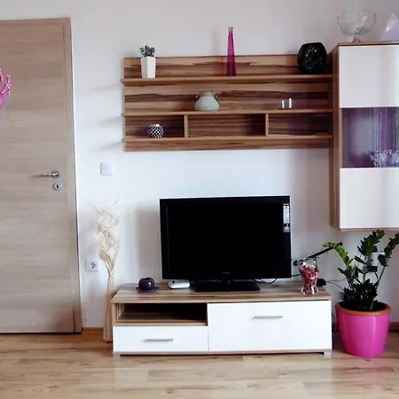 Apartman Sara *