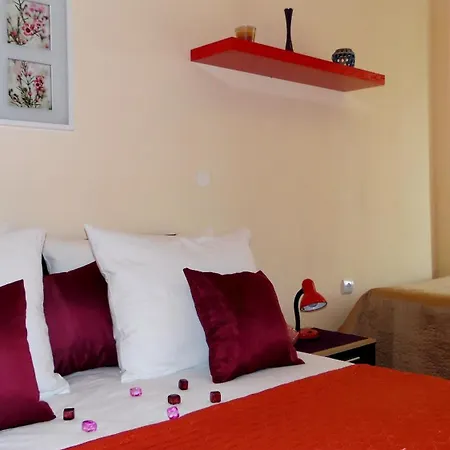 Apartman Sara *