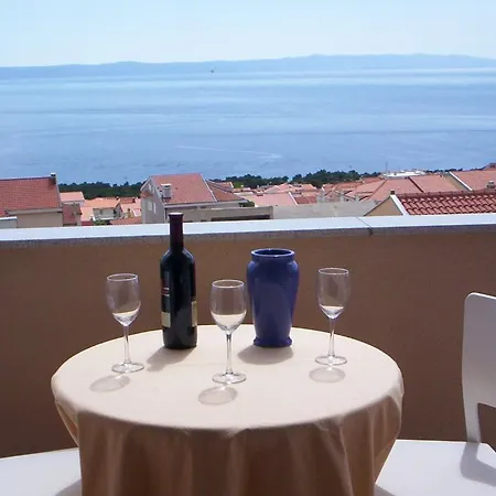 Sara Apartment Makarska