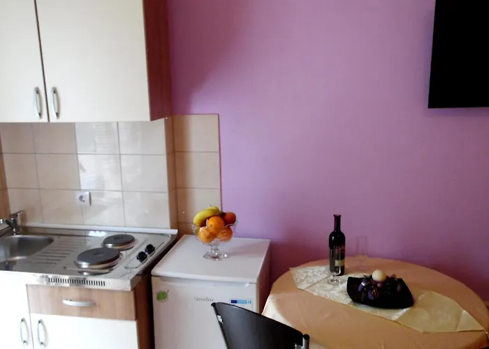 شقة Sara ماكارسكا